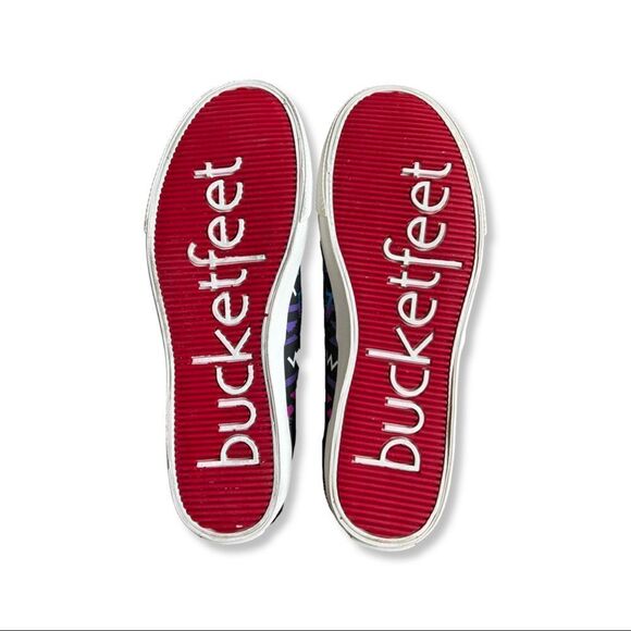 Bucketfeet Sneakers Size 8 Purple Pink Blue and White Graphic Design - Picture 5 of 6